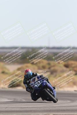 media/Oct-31-2025-CVMA Friday Practice (Fri) [[e9defcbea4]]/4-Racer 3 Practice - NRS/Session 5 (Turn 4)/